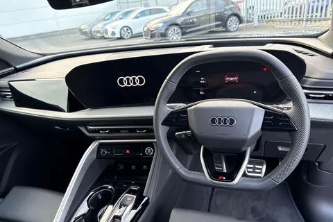 PX75XXU Audi Q5 2.0 TFSI Quattro S Line 5dr S Tronic Thumbnail #13