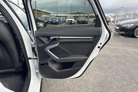 PX75KLA Audi A3 2.0 TDI 150 Black Edition 5dr S Tronic Thumbnail #42