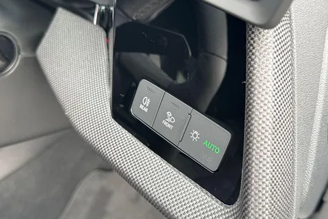 PX75KLA Audi A3 2.0 TDI 150 Black Edition 5dr S Tronic Thumbnail #46