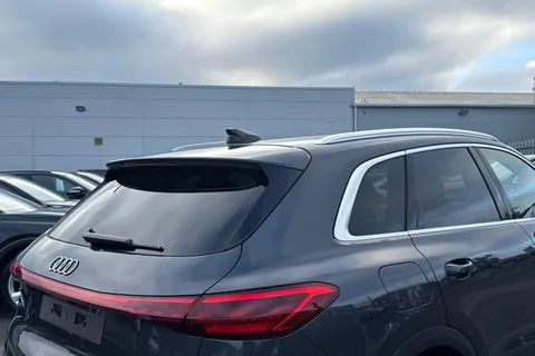 PX75XXU Audi Q5 2.0 TFSI Quattro S Line 5dr S Tronic Thumbnail #30