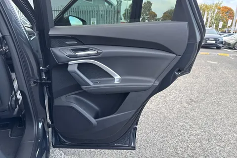 PX75XXU Audi Q5 2.0 TFSI Quattro S Line 5dr S Tronic Thumbnail #42