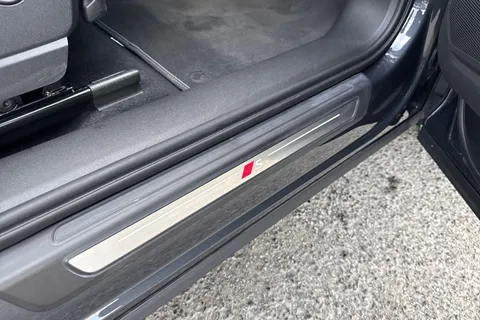 PX75XXU Audi Q5 2.0 TFSI Quattro S Line 5dr S Tronic Thumbnail #43