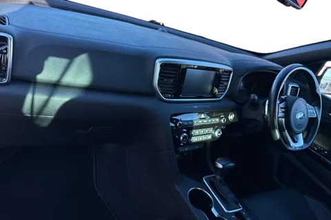 WM19VCX Kia Sportage 1.6 T-GDi GT-Line DCT AWD Euro 6 (s/s) 5dr Thumbnail #15