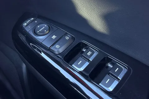 WM19VCX Kia Sportage 1.6 T-GDi GT-Line DCT AWD Euro 6 (s/s) 5dr Thumbnail #34