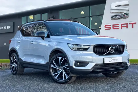 KM70VYU Volvo Xc40 1.5h T5 Twin Engine Recharge 10.7kWh R-Design Pro Auto Euro 6 (s/s) 5dr Thumbnail #1