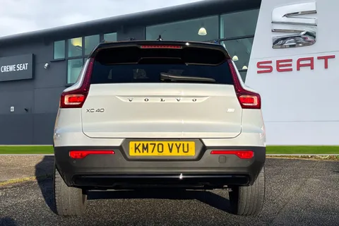 KM70VYU Volvo Xc40 1.5h T5 Twin Engine Recharge 10.7kWh R-Design Pro Auto Euro 6 (s/s) 5dr Thumbnail #4