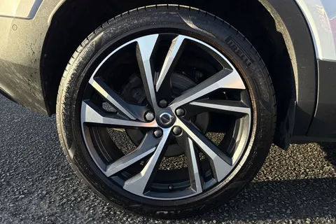 KM70VYU Volvo Xc40 1.5h T5 Twin Engine Recharge 10.7kWh R-Design Pro Auto Euro 6 (s/s) 5dr Thumbnail #10