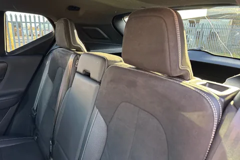 KM70VYU Volvo Xc40 1.5h T5 Twin Engine Recharge 10.7kWh R-Design Pro Auto Euro 6 (s/s) 5dr Thumbnail #18