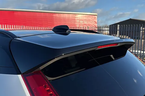 KM70VYU Volvo Xc40 1.5h T5 Twin Engine Recharge 10.7kWh R-Design Pro Auto Euro 6 (s/s) 5dr Thumbnail #25