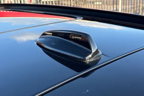 KM70VYU Volvo Xc40 1.5h T5 Twin Engine Recharge 10.7kWh R-Design Pro Auto Euro 6 (s/s) 5dr Thumbnail #26