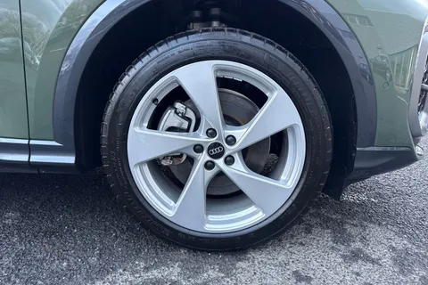  Audi Q5 2.0 TDI S line S Tronic quattro Euro 6 (s/s) 5dr Thumbnail #13