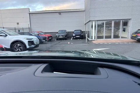  Audi Q5 2.0 TDI S line S Tronic quattro Euro 6 (s/s) 5dr Thumbnail #37