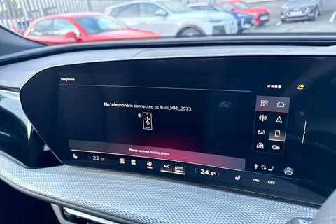  Audi Q5 2.0 TDI S line S Tronic quattro Euro 6 (s/s) 5dr Thumbnail #41