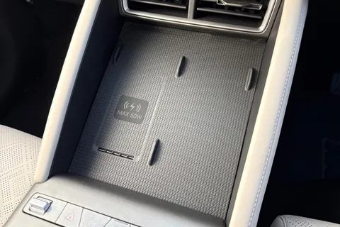 DG75OVK BYD ATTO 2 51.1kWh Boost Auto 5dr Thumbnail #57