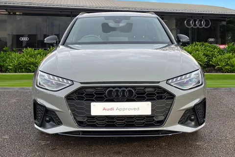 YY22XEL Audi A4 Avant Avant Black Edition 40 TFSI  204 PS S tronic Thumbnail #6