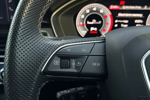 YY22XEL Audi A4 Avant Avant Black Edition 40 TFSI  204 PS S tronic Thumbnail #27