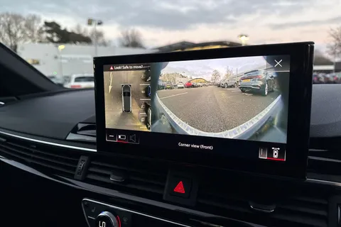 YY22XEL Audi A4 Avant Avant Black Edition 40 TFSI  204 PS S tronic Thumbnail #32