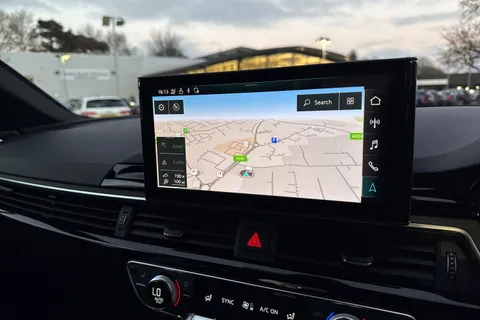 YY22XEL Audi A4 Avant Avant Black Edition 40 TFSI  204 PS S tronic Thumbnail #41