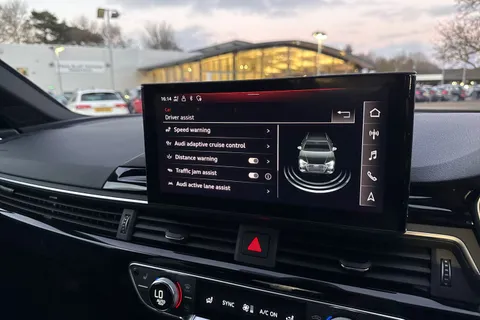 YY22XEL Audi A4 Avant Avant Black Edition 40 TFSI  204 PS S tronic Thumbnail #46