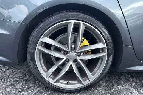 BD66ECX Audi A6 Avant 2.0 TDI ultra Black Edition S Tronic Euro 6 (s/s) 5dr Thumbnail #7