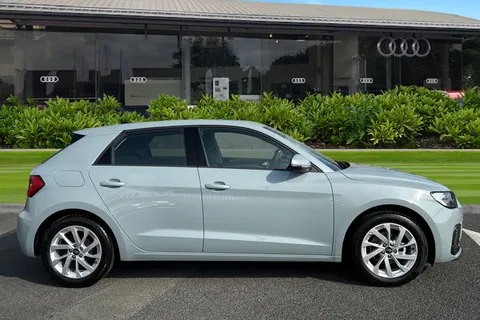 PY25JVW Audi A1 25 TFSI Sport 5dr Thumbnail #4