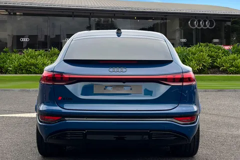  Audi Sq6 E-Tron 100kWh S Edition 1 Sportback Auto quattro 5dr Thumbnail #5