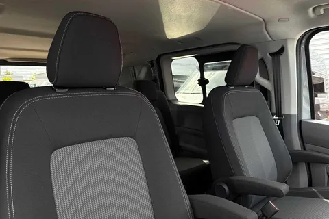 BV75OBO Volkswagen E-Transporter SWB 218PS  65kWh Electric 5 Seats Thumbnail #21