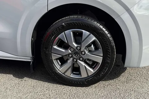 BV75OBO Volkswagen E-Transporter SWB 218PS  65kWh Electric 5 Seats Thumbnail #23