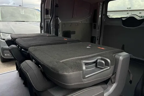 BV75OBO Volkswagen E-Transporter SWB 218PS  65kWh Electric 5 Seats Thumbnail #45