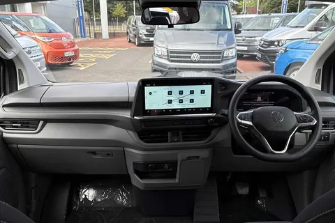 BV75OBO Volkswagen E-Transporter SWB 218PS  65kWh Electric 5 Seats Thumbnail #49