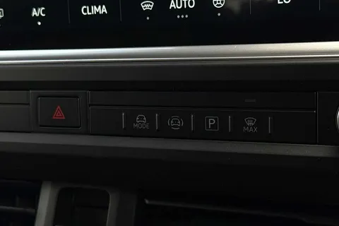 BV75OBO Volkswagen E-Transporter SWB 218PS  65kWh Electric 5 Seats Thumbnail #52