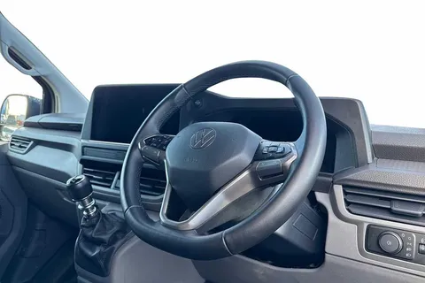 DC75AVK Volkswagen Transporter 2.0 TDI 110 Commerce Pro Van Thumbnail #6