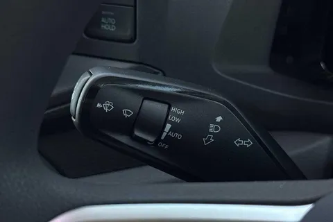 DE25YCA Volkswagen Crafter 2.0 TDI 140PS Commerce Plus High Roof Van Auto Thumbnail #32