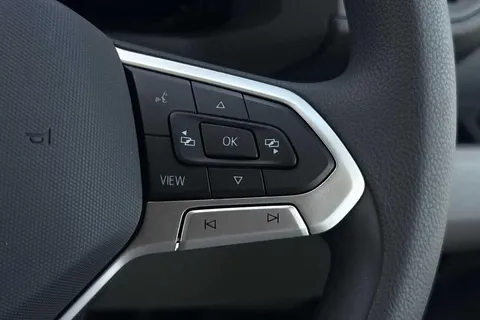 DE25YCA Volkswagen Crafter 2.0 TDI 140PS Commerce Plus High Roof Van Auto Thumbnail #34