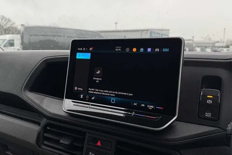 DC75AVU Volkswagen Crafter CR35 Panel van Commerce Plus MWB 140 2.0 TDI 8sp Aut  - MY25/Rear Camera Thumbnail #48