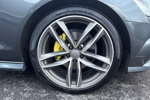 BD66ECX Audi A6 2.0 TDI Ultra Black Edition 5dr S Tronic Thumbnail #23