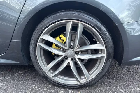 BD66ECX Audi A6 2.0 TDI Ultra Black Edition 5dr S Tronic Thumbnail #25