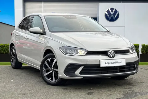 DF25WUT Volkswagen Polo 1.0 TSI Match 5dr Thumbnail #1