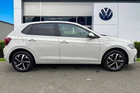 DF25WUT Volkswagen Polo 1.0 TSI Match 5dr Thumbnail #3