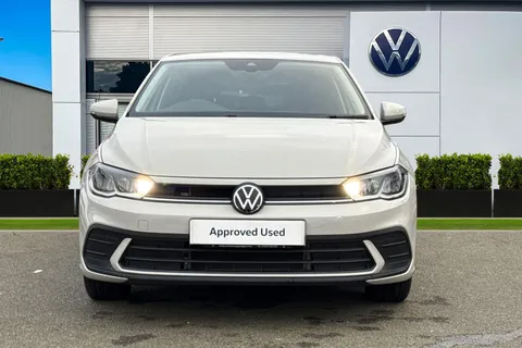 DF25WUT Volkswagen Polo 1.0 TSI Match 5dr Thumbnail #6