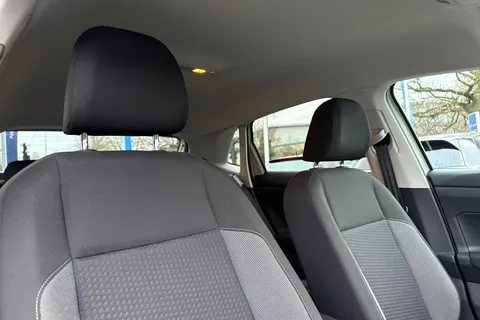 DF25WUT Volkswagen Polo 1.0 TSI Match 5dr Thumbnail #24