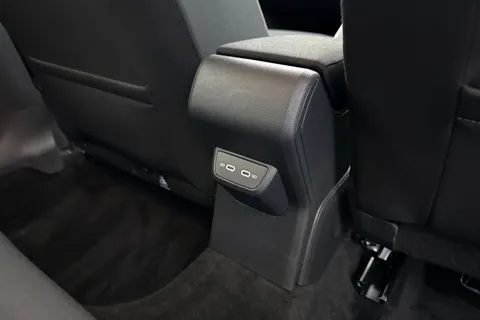 DF25WUT Volkswagen Polo 1.0 TSI Match 5dr Thumbnail #28