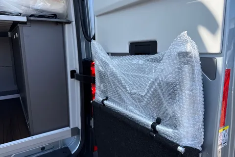 BL25SYT Volkswagen California 2.0 TDI 600 5dr Tip Auto [3.5T] 4 Berth-Huge Spec Thumbnail #28