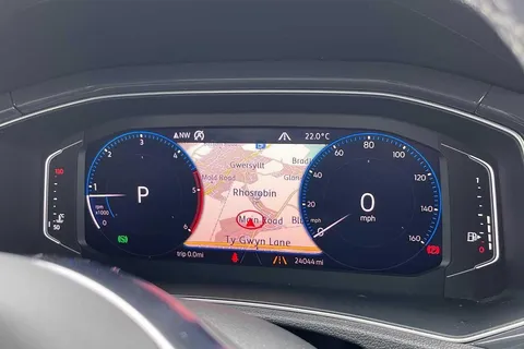 KK19VBD Volkswagen T-Roc 2.0 TDI R-Line 150PS DSG ⭐ 1 Year VW Warranty ⭐ Thumbnail #50