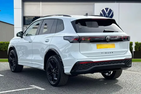 CX75WRN Volkswagen Tiguan 1.5 TSI 272 eHybrid R-Line⭐Leather, Towbar, Sunroof, Comfort package, Info Thumbnail #3