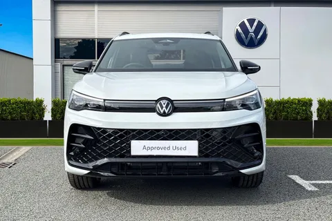 CX75WRN Volkswagen Tiguan 1.5 TSI 272 eHybrid R-Line⭐Leather, Towbar, Sunroof, Comfort package, Info Thumbnail #7