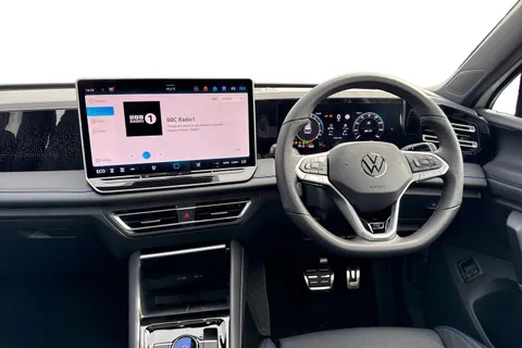 CX75WRN Volkswagen Tiguan 1.5 TSI 272 eHybrid R-Line⭐Leather, Towbar, Sunroof, Comfort package, Info Thumbnail #14