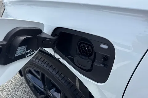 CX75WRN Volkswagen Tiguan 1.5 TSI 272 eHybrid R-Line⭐Leather, Towbar, Sunroof, Comfort package, Info Thumbnail #35