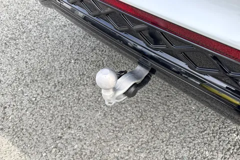 CX75WRN Volkswagen Tiguan 1.5 TSI 272 eHybrid R-Line⭐Leather, Towbar, Sunroof, Comfort package, Info Thumbnail #37