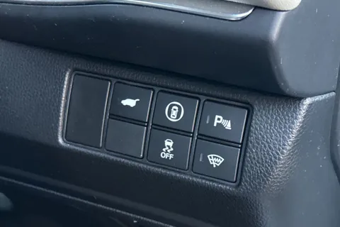 MC71OKR Honda HR-V 1.5 h i-MMD Advance Style CVT Euro 6 (s/s) 5dr Thumbnail #29